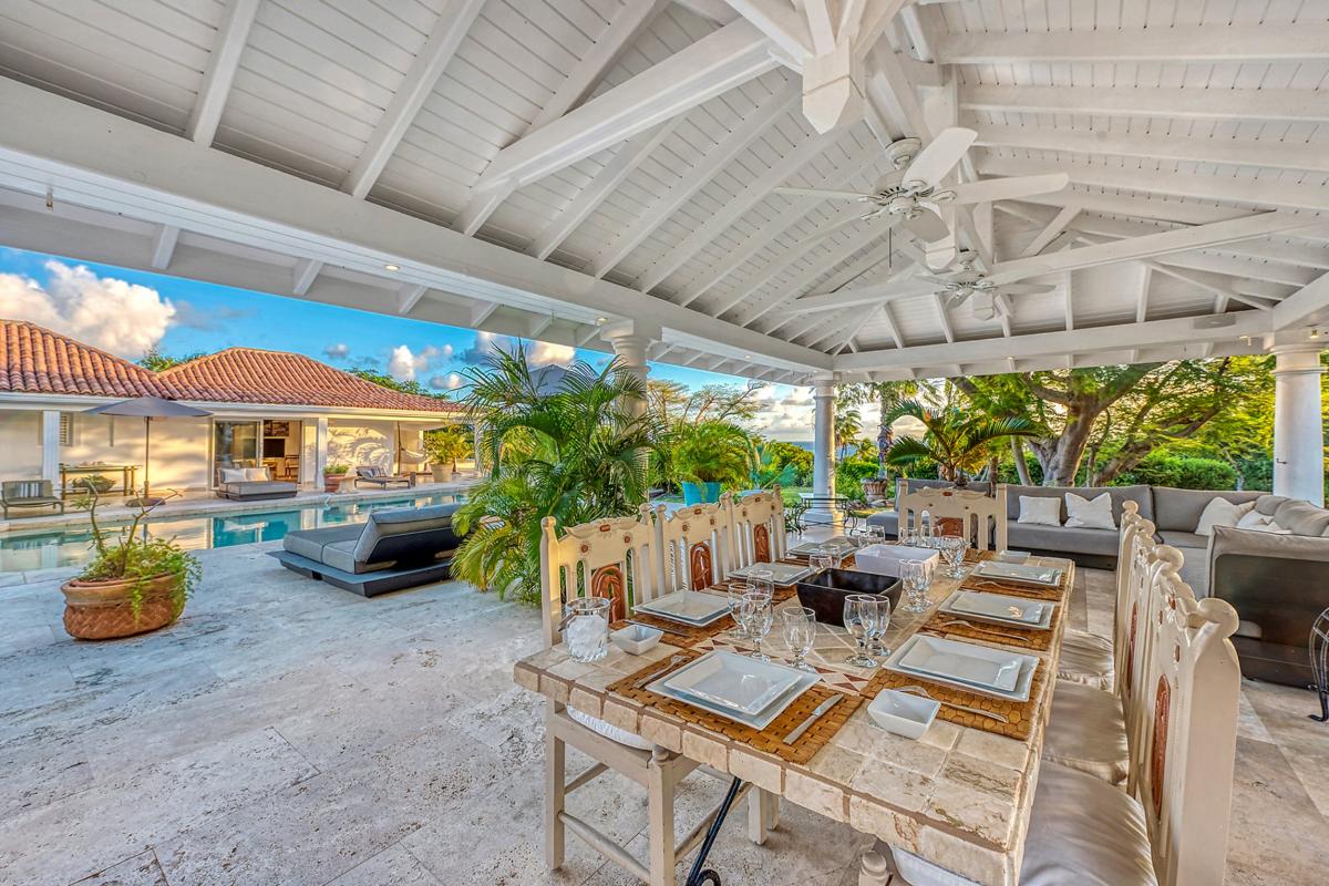 Villa rental Terres Basses St Martin - Outdoor dining area